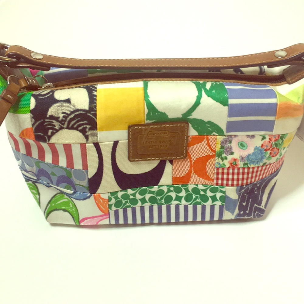 Vintage Multicolored Coach Purse 👛